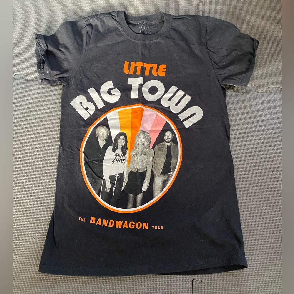 Little Big Town tee, S